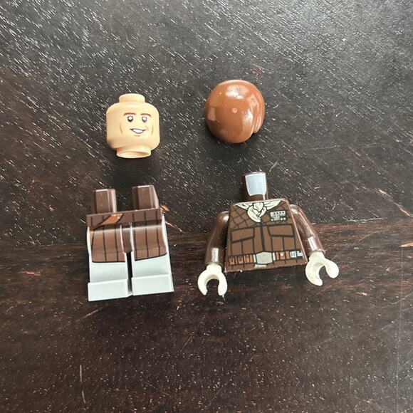 Lego Han Solo (Hoth) Minifigure #sw0727 Star Wars Set #75098 - Picture 8 of 8